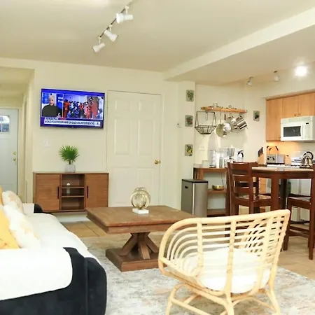 Private Room With Private Bathroom Centrally Located Washington Extérieur photo