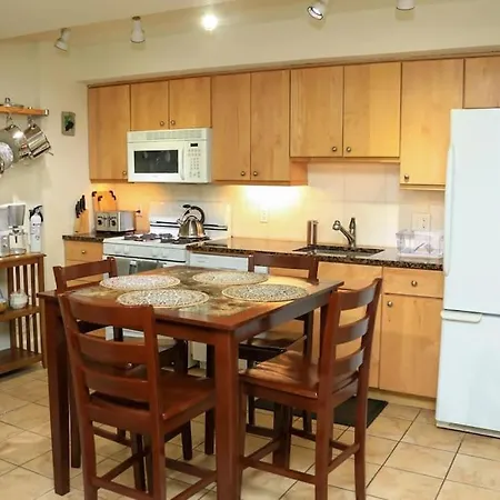 Private Room With Private Bathroom Centrally Located Washington Extérieur photo