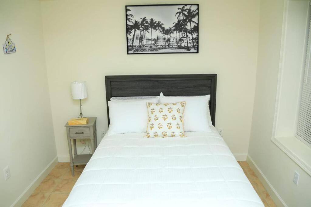 Private With Private Bathroom Centrally Located Washington